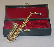 Dollhouse Miniature 7" Saxophone with Case